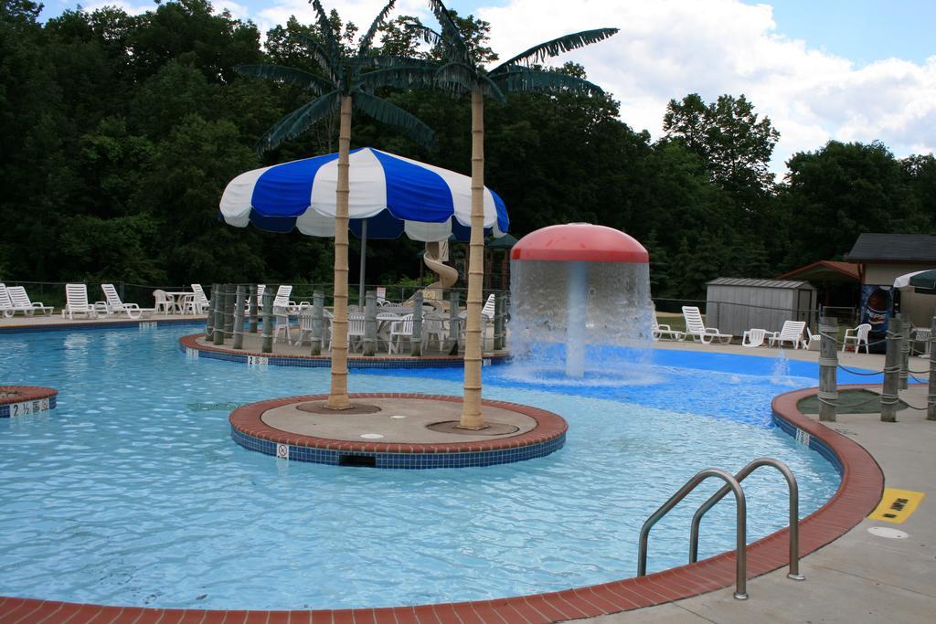 Scotrun Camping Resort Loft Park Model 11 Exterior photo